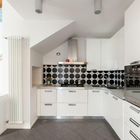 Starhost - Casa Masu' Lägenhet Salerno Exteriör bild