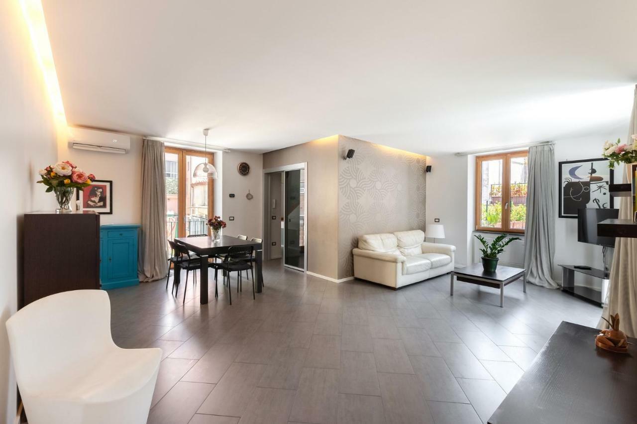 Starhost - Casa Masu' Lägenhet Salerno Exteriör bild
