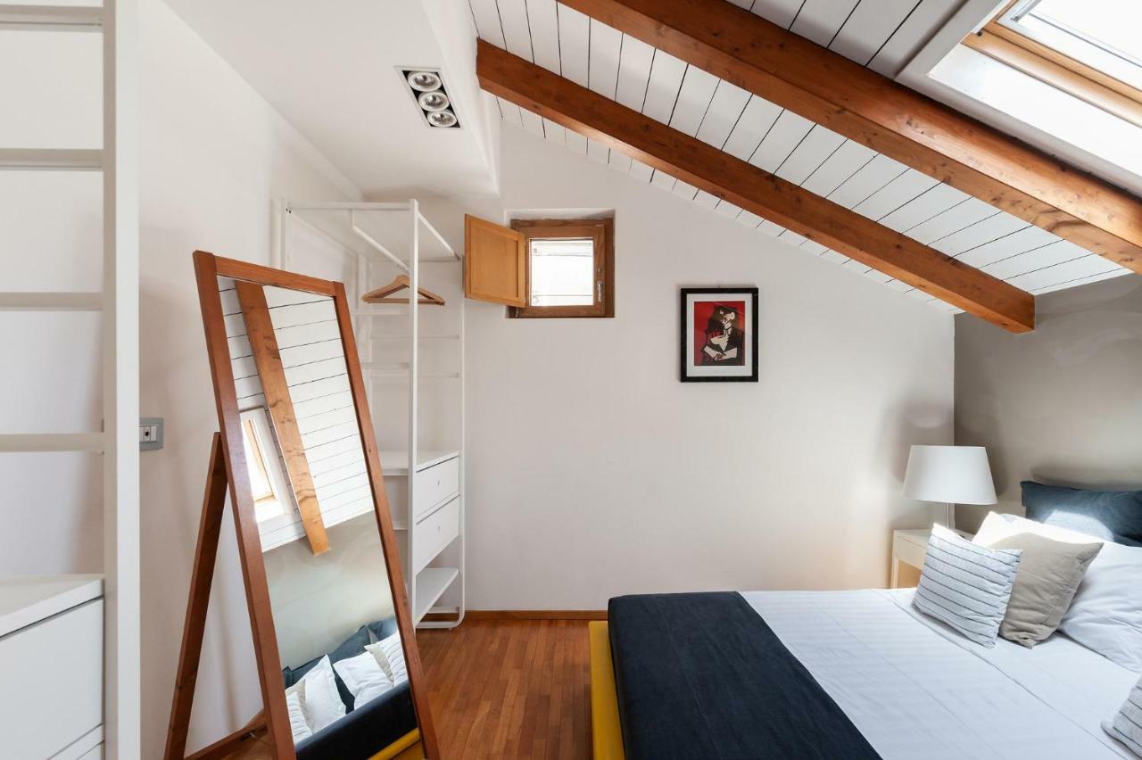 Starhost - Casa Masu' Lägenhet Salerno Exteriör bild